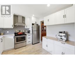 2 - 669 OSGOODE DRIVE - 6