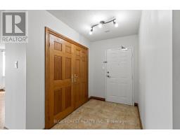 702 - 549 RIDOUT STREET N - 8