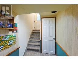 43 STIRLING CRESCENT - 24