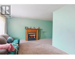 43 STIRLING CRESCENT - 7