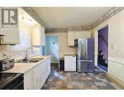 43 STIRLING CRESCENT - 9