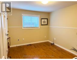 10 HOLLAND AVENUE - 14