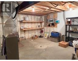 10 HOLLAND AVENUE - 19