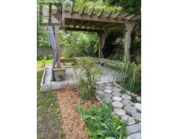 146 FANSHAWE PARK ROAD W - 37