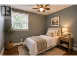 25 LAURENTIAN DRIVE S - 17