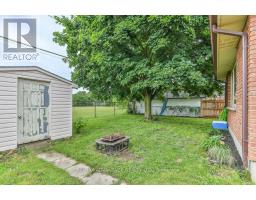 25 LAURENTIAN DRIVE S - 36