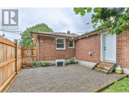 25 LAURENTIAN DRIVE S - 4