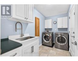 6 CAVERHILL CRESCENT - 7