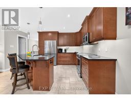 6 CAVERHILL CRESCENT - 8
