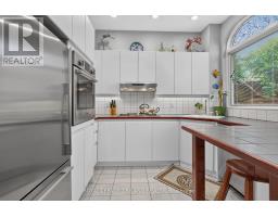 774 HELLMUTH AVENUE - 14