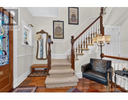 774 HELLMUTH AVENUE - 16