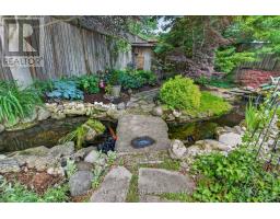 774 HELLMUTH AVENUE - 34