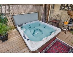 774 HELLMUTH AVENUE - 39