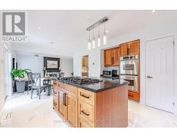 54 GRASMERE CRESCENT - 16