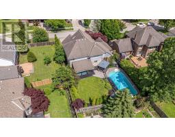 54 GRASMERE CRESCENT - 3