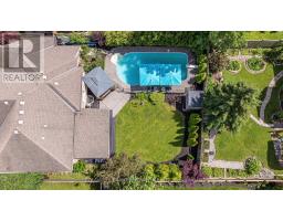 54 GRASMERE CRESCENT - 48