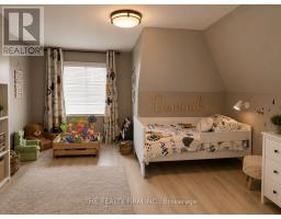 16 WEST AVENUE - 19