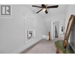 25 LOCUST STREET - 27