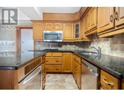 179 MAIN STREET - 4