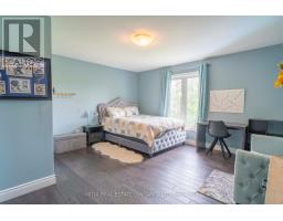 31 - 515 SKYLINE AVENUE - 15