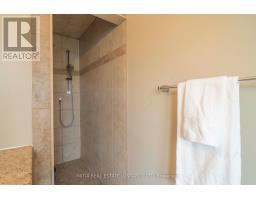 31 - 515 SKYLINE AVENUE - 21