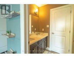31 - 515 SKYLINE AVENUE - 27