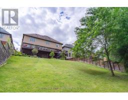 31 - 515 SKYLINE AVENUE - 39