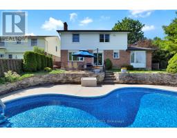 62 GARDENVALE CRESCENT - 47