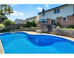 62 GARDENVALE CRESCENT - 48