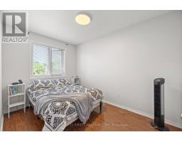 25 - 9 AILSA PLACE - 35