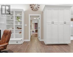 408 OLD RIVERSIDE DRIVE - 24