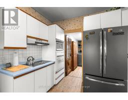 201 MARGARET STREET - 17