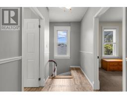 201 MARGARET STREET - 25
