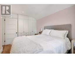 18 MCALPINE AVENUE - 22
