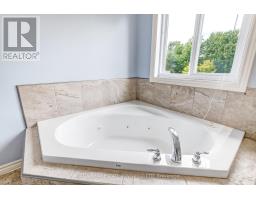 1082 OAKCROSSING ROAD - 28