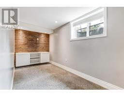 1082 OAKCROSSING ROAD - 32