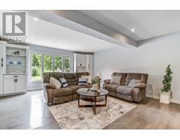 1082 OAKCROSSING ROAD - 8