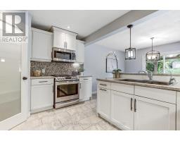 1082 OAKCROSSING ROAD - 9