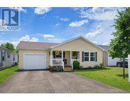 16 LINDSAY DRIVE - 36
