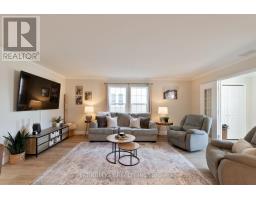 16 LINDSAY DRIVE - 4