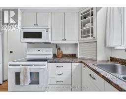 28 EDGEMERE CRESCENT - 16
