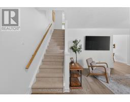 28 EDGEMERE CRESCENT - 21