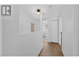 28 EDGEMERE CRESCENT - 22