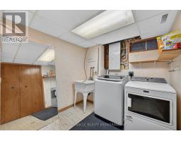 28 EDGEMERE CRESCENT - 34