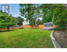 28 EDGEMERE CRESCENT - 42