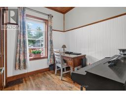 87 CHESTNUT STREET - 18