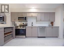 22 - 760 BERKSHIRE DRIVE - 12