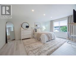 22 - 760 BERKSHIRE DRIVE - 19