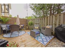 22 - 760 BERKSHIRE DRIVE - 33