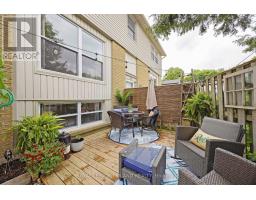 22 - 760 BERKSHIRE DRIVE - 35